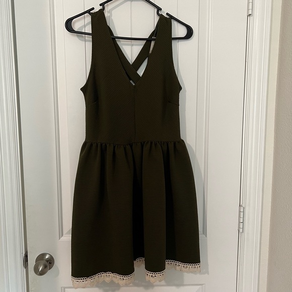 Altar'd State Dresses & Skirts - Altar’d State Green Mini Dress with Cream Lace Hem Size Small